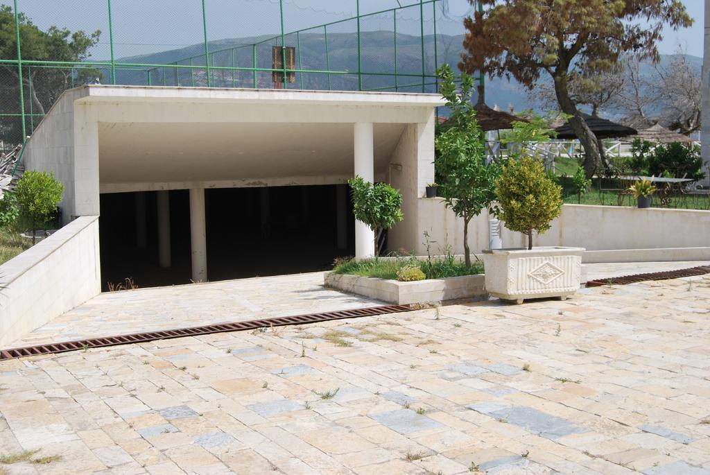 Vlorë Europa Grand Resort מראה חיצוני תמונה