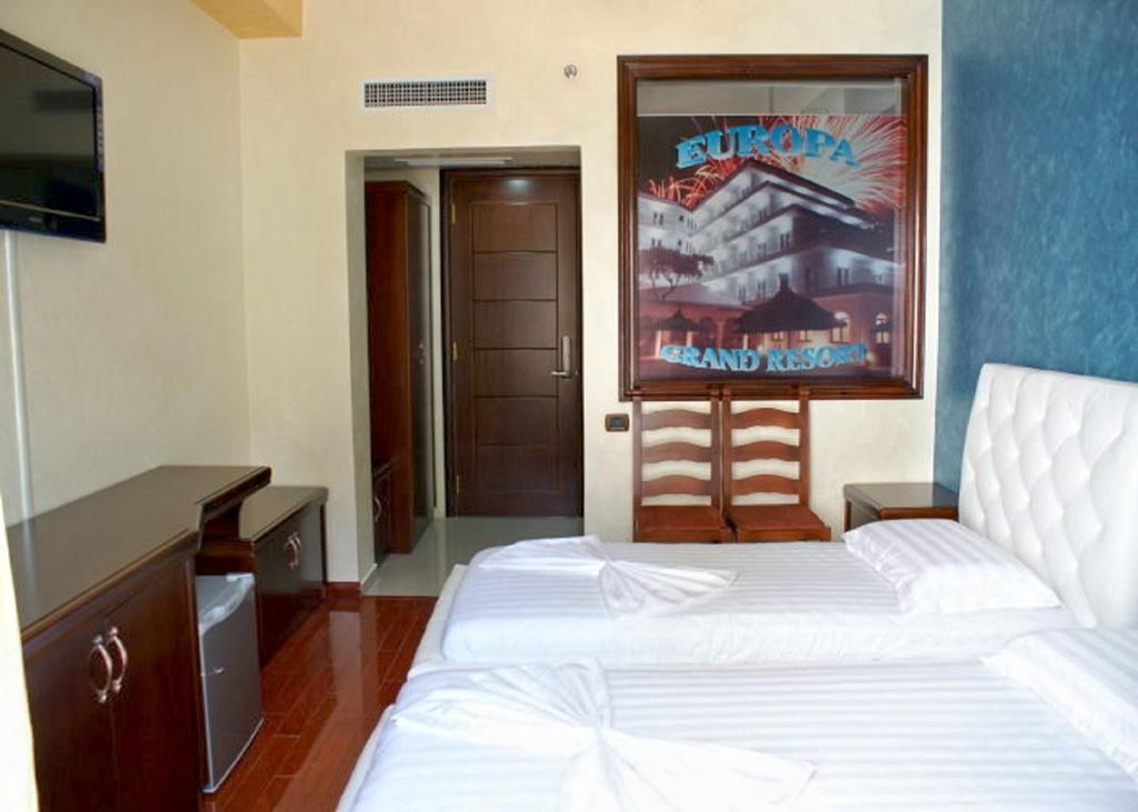 Vlorë Europa Grand Resort מראה חיצוני תמונה