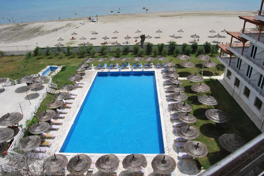 Vlorë Europa Grand Resort מראה חיצוני תמונה